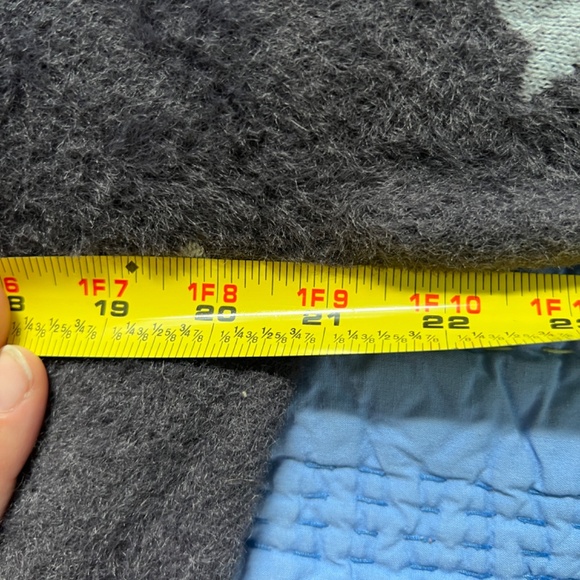 Simply Southern Gray & White Stars Long Sleeve Sweater Polyester Women's Small - Picture 9 of 9